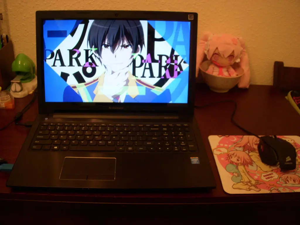 Suasana Menonton Anime yang Nyaman Gambar pengaturan menonton anime yang nyaman